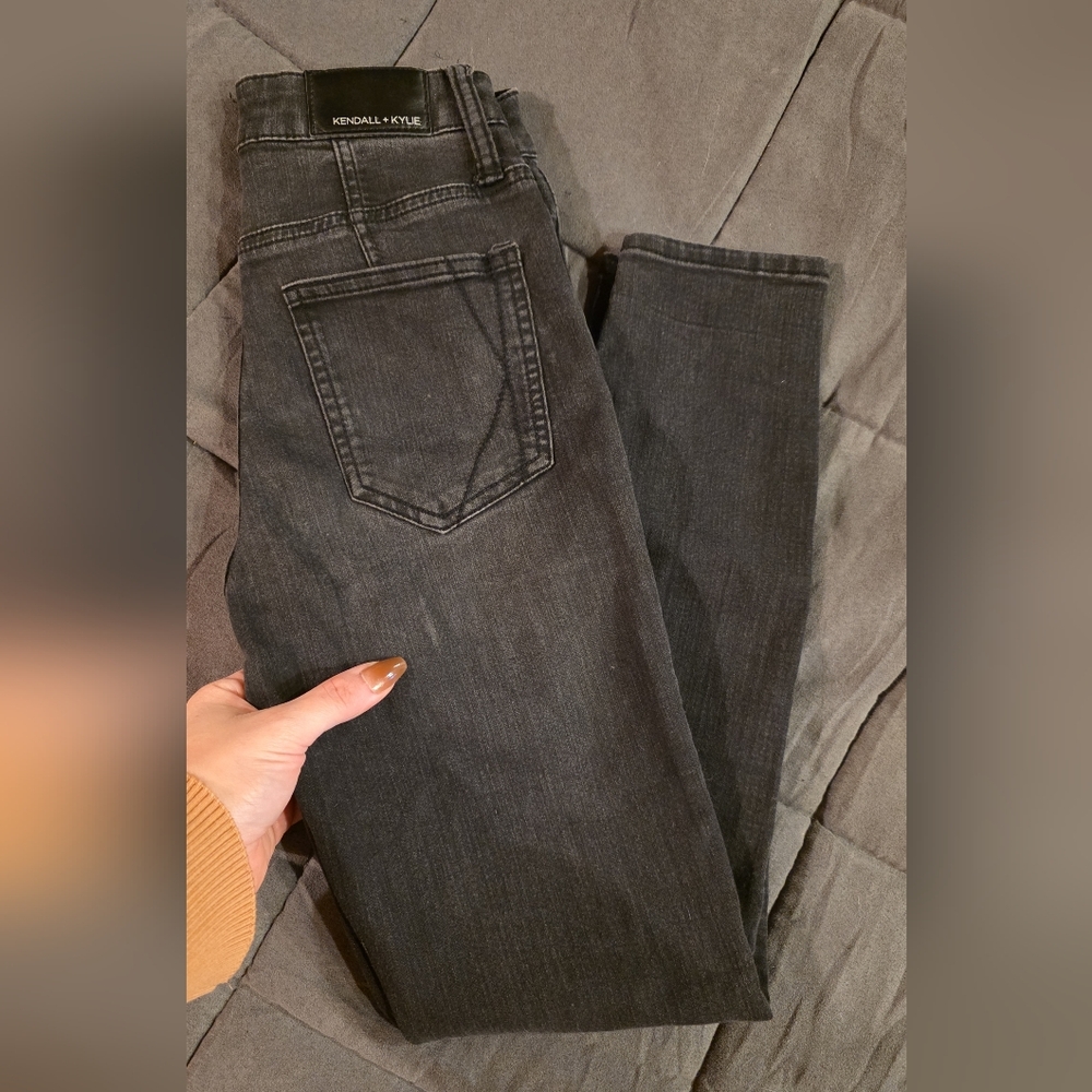 KENDALL + KYLIE CONTOUR HIGH RISE | SIZE 1